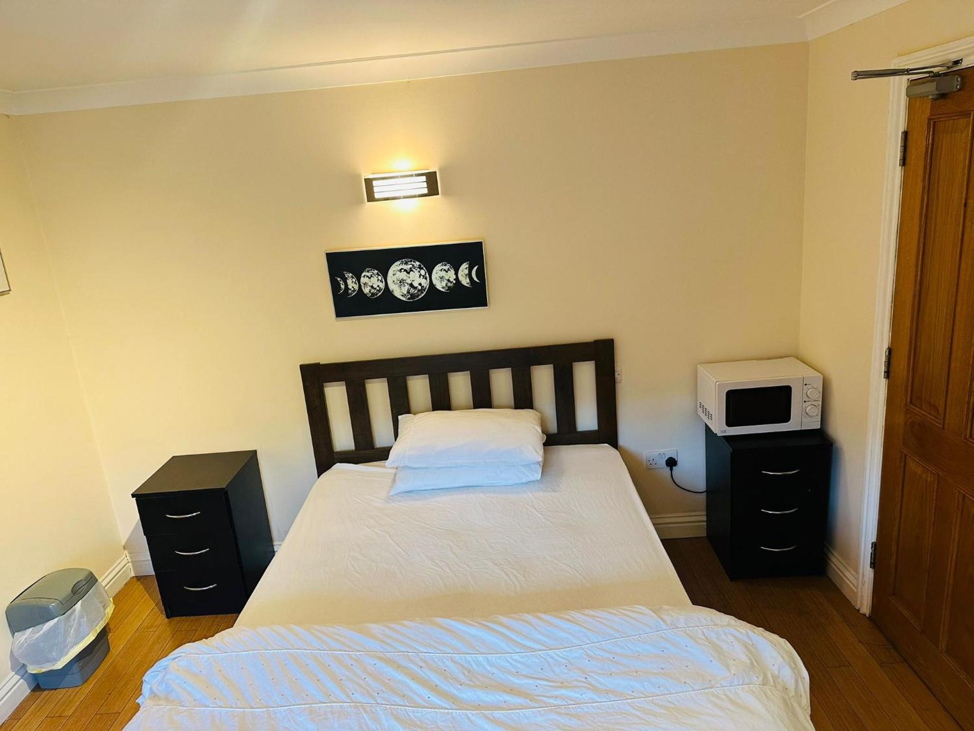 Sultania Motel And Catering Hedgerley Buitenkant foto